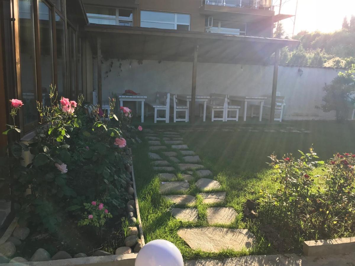 Family Hotel Akra Chernomorets Exterior photo